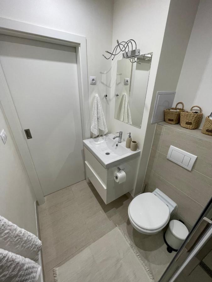 Cosy Apartmant In Hodonin Appartamento Esterno foto