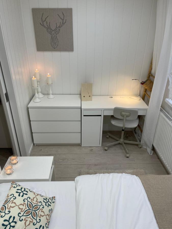 Cosy Apartmant In Hodonin Appartamento Esterno foto