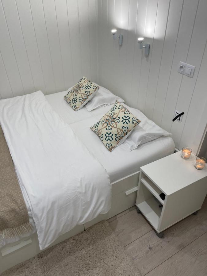 Cosy Apartmant In Hodonin Appartamento Esterno foto